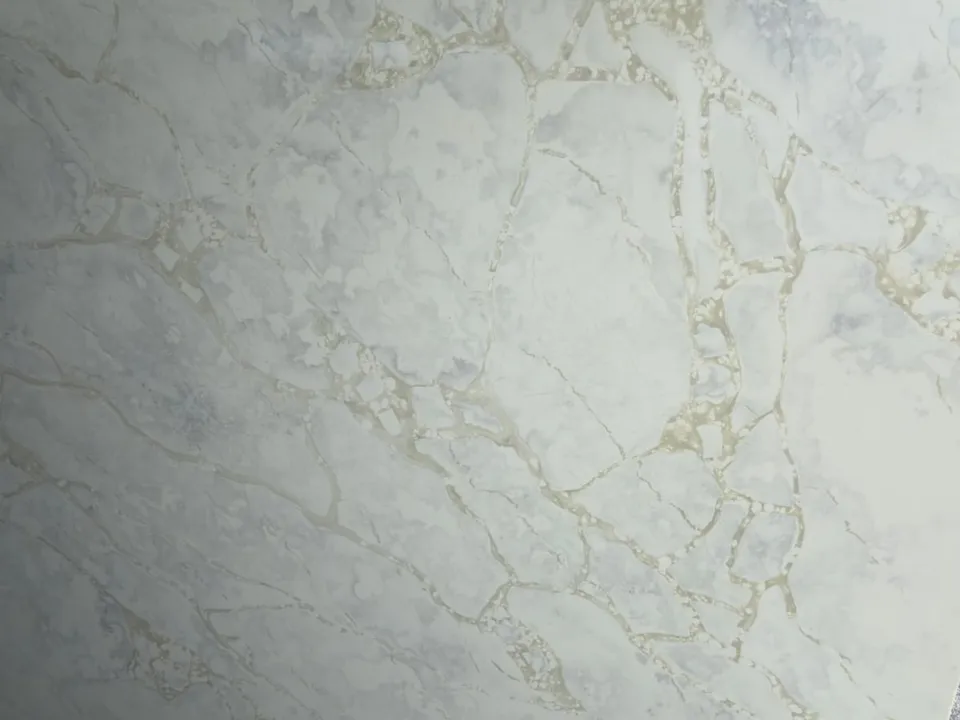 Close up of a white veined quartz slab